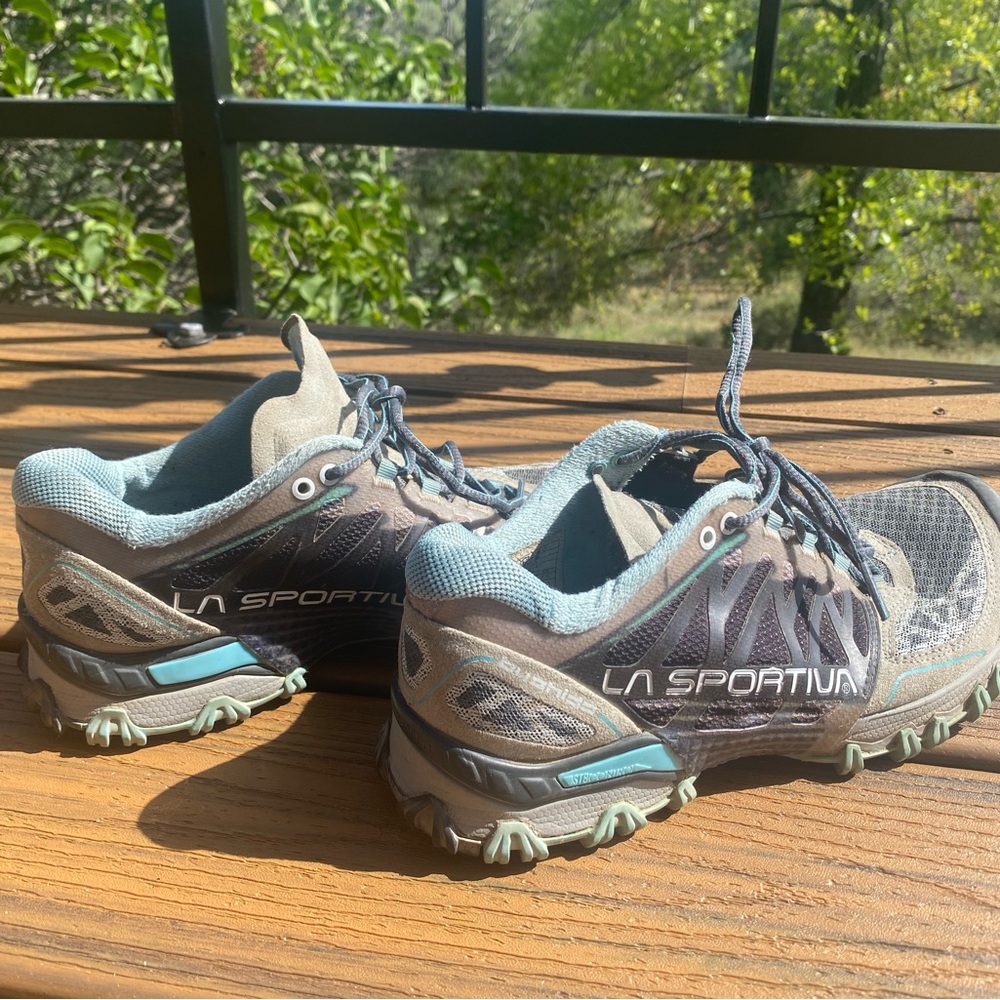 la sportiva womens 9.5 trail running shoes